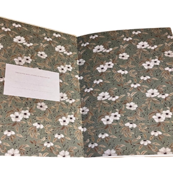 Journal for Grandma - a Keepsake for the family Guide to write-  by Korie Herold - Picture 7 of 7